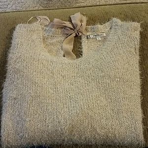Long sleeve sweater